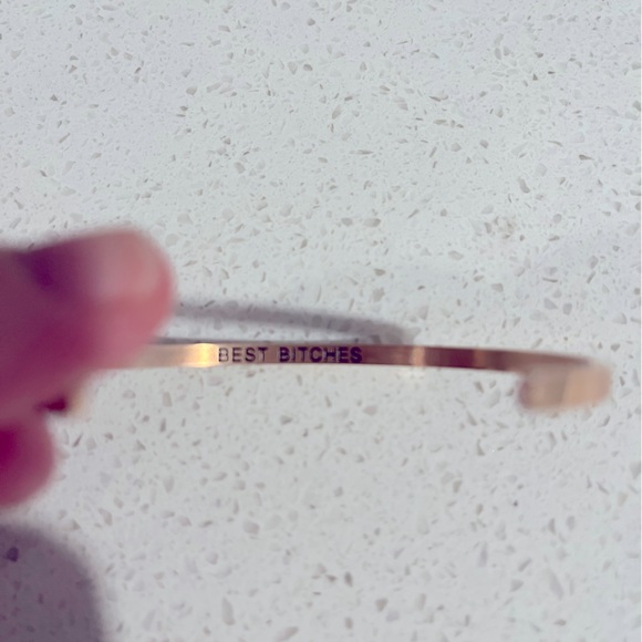 Rose gold cuff bracelet - Picture 3 of 3